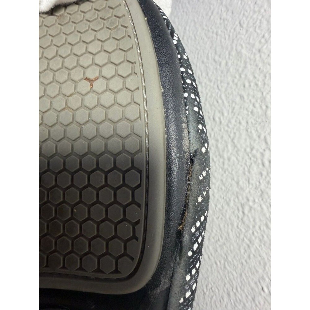 The Storehouse Flats - Comfort Chevron Ballet Flats - Has Tears - Picture 3 of 15